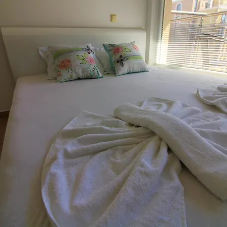 Apartment Anna Marina - Menada